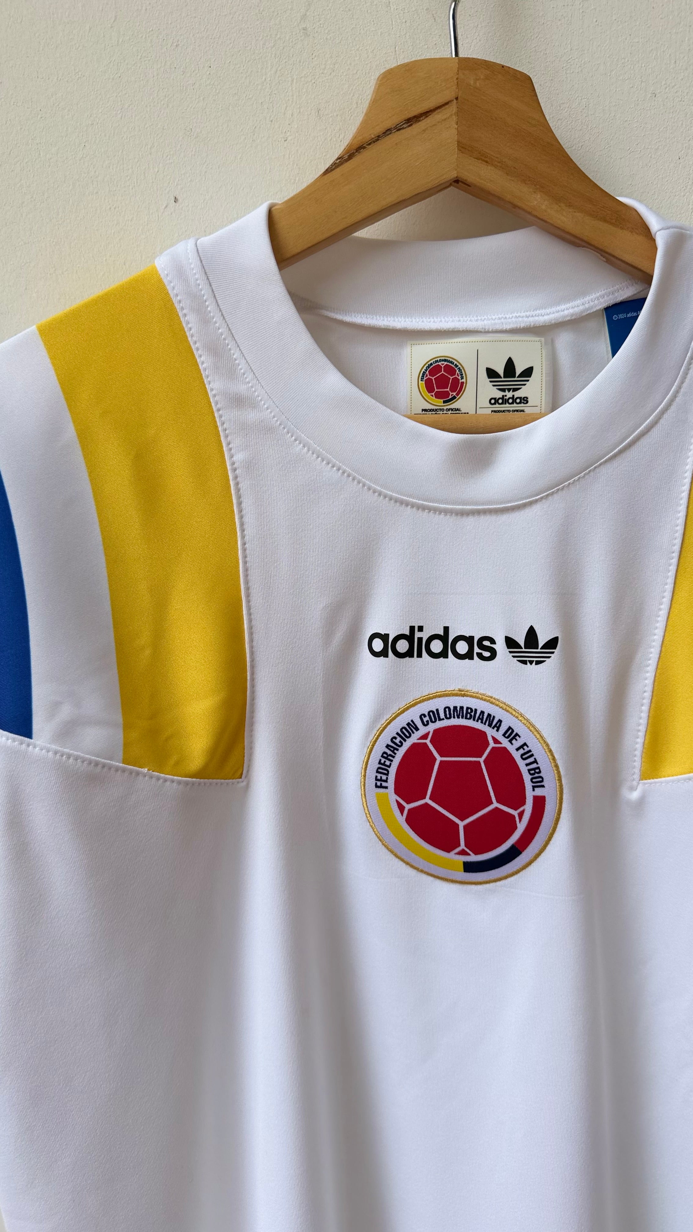 CAMISETA EQT COLOMBIA