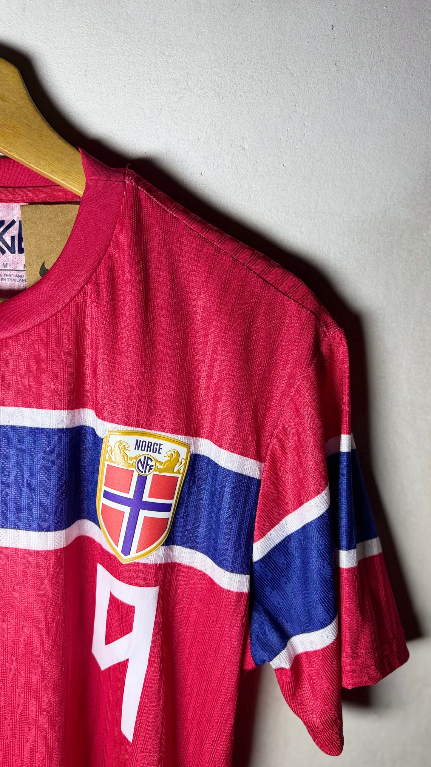Camiseta Noruega #9 Halland
