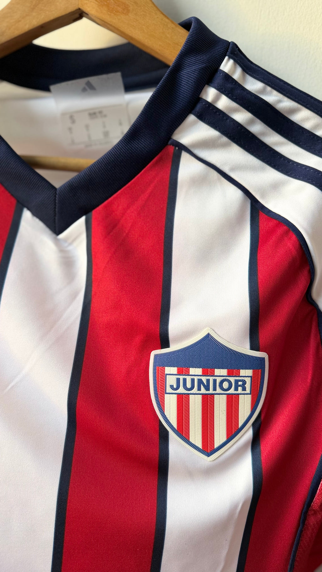 CAMISETA JUNIOR LOCAL