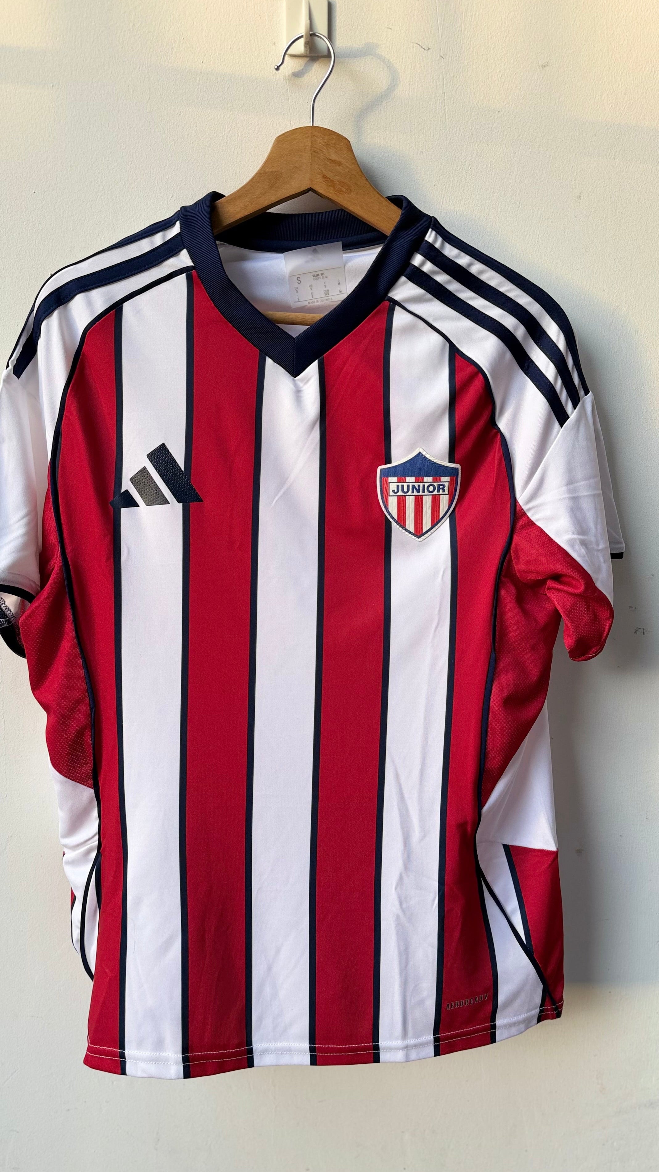 CAMISETA JUNIOR LOCAL